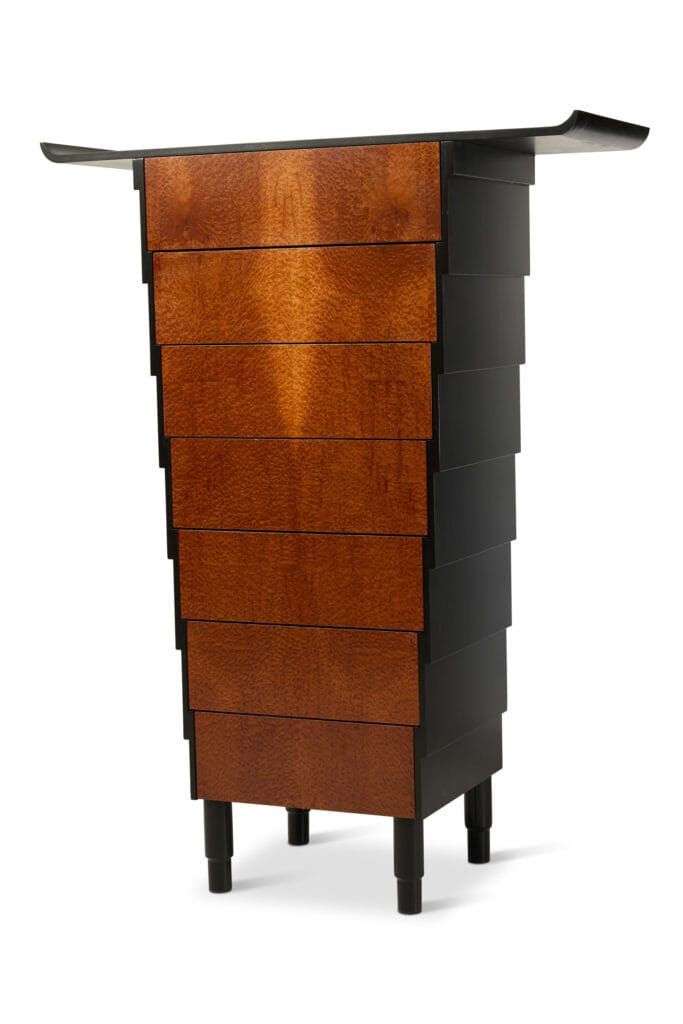 1990 dresser in pomelo color